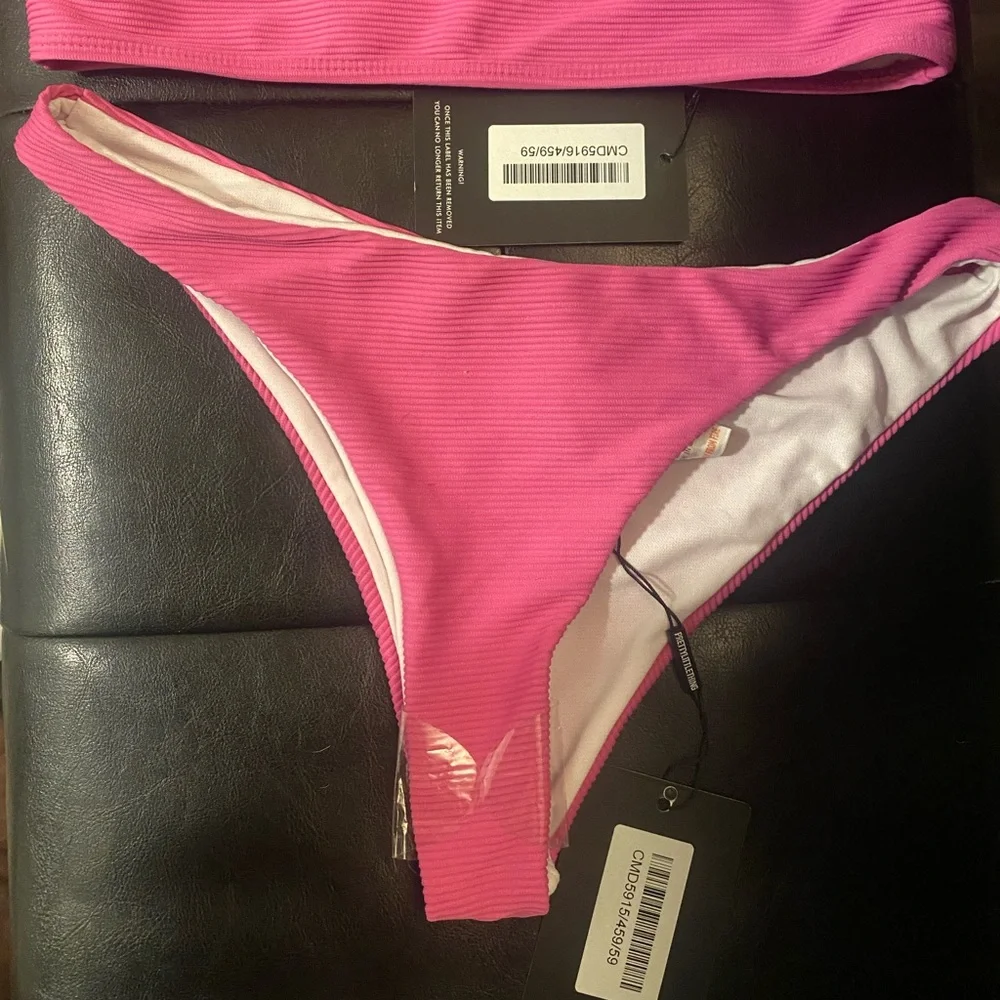 Pink Ribbed Bandeau Bikini 👙 ☀️ - Picture 3 of 3